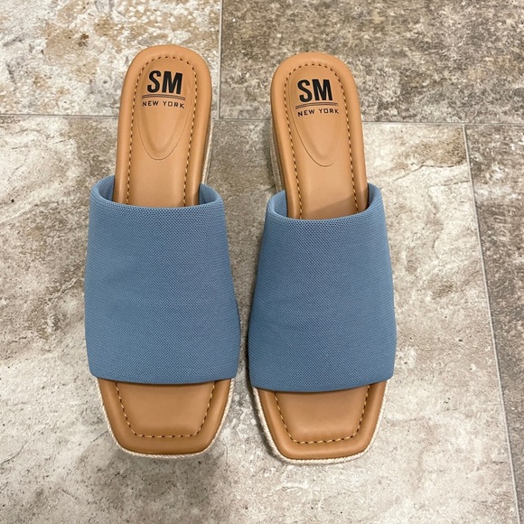 SM New York Platform Wedge Sandals - Picture 2 of 4